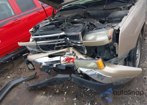 2006 Chevrolet Silverado 1500 Ls from USA, damaged, VIN 2GCEC13V861287093